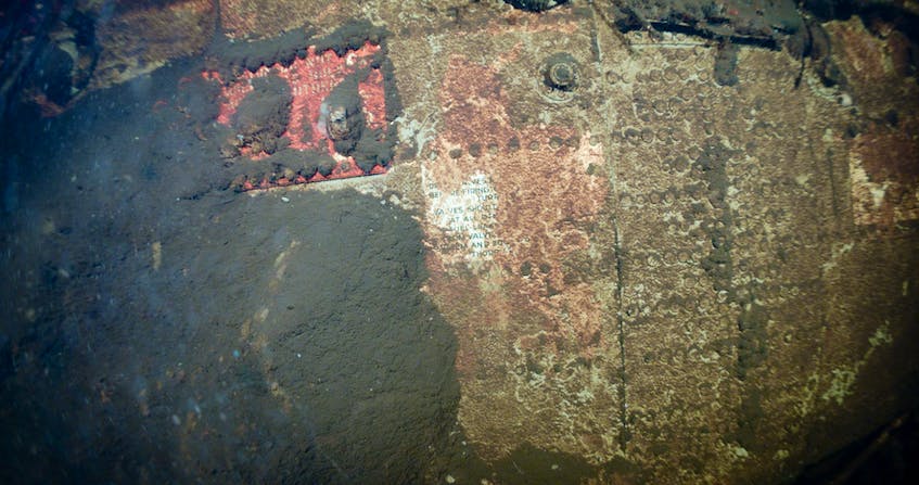 specsonwrecks's tweet photo. Plane wreck in Gander Lake confirmed as RCAF B-24 that crashed in 1943 | SaltWire https://t.co/UTIb37Zy6P https://t.co/U3YbYWOk3p