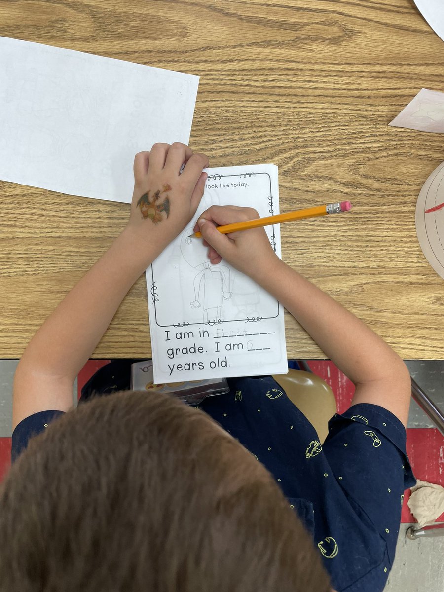 Alexa Williams 🍎 tweet media