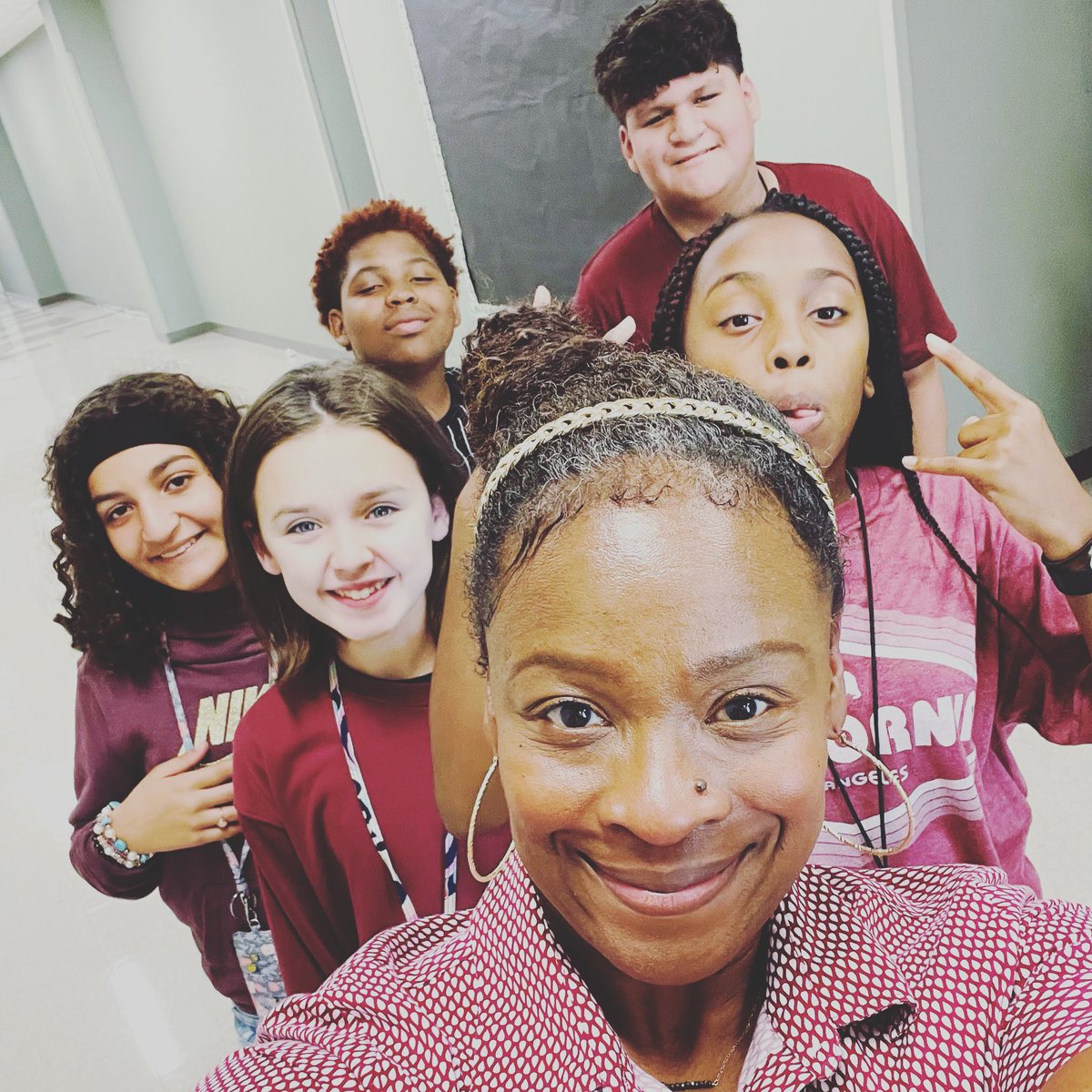 We stand strong with our community🍁  
#UvaldeStrong