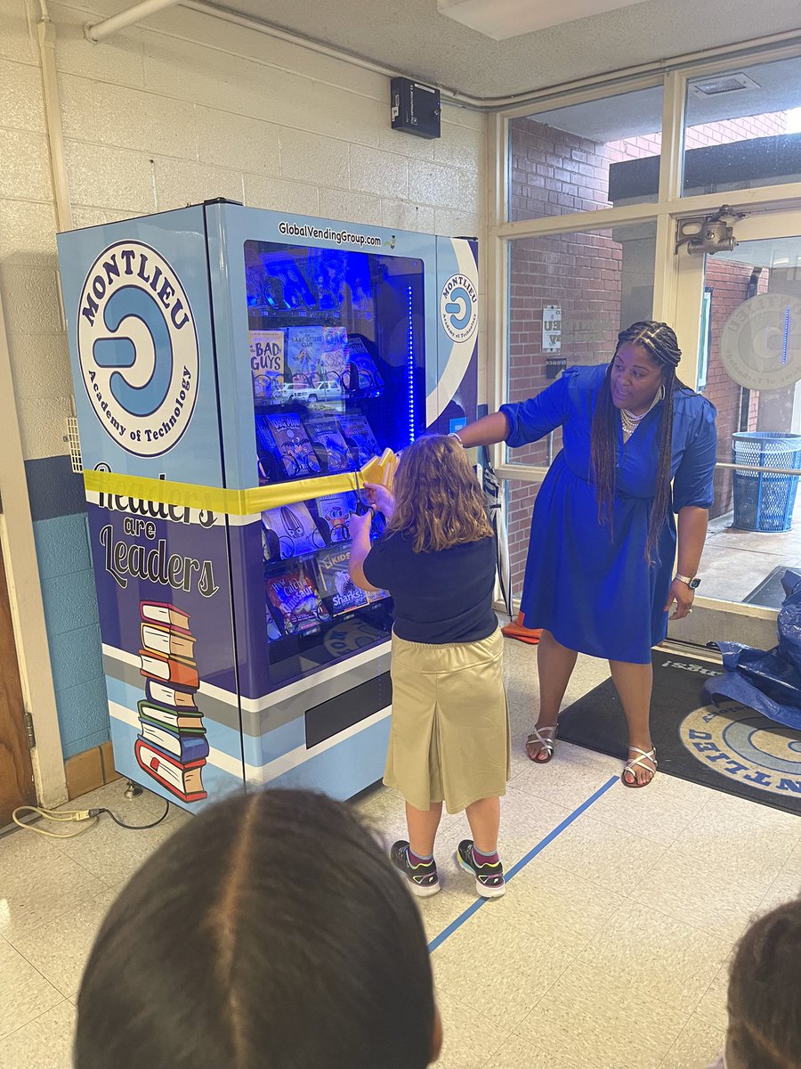 PrincipalScott1's tweet photo. Congratulations to our Scholars of the Week! These amazing scholars had the opportunity to participate in our grand reveal of our new book vending machine. They were so excited to get to select a new book to add to their at home libraries and to be celebrated this morning. https://t.co/gF4urWEmB6
