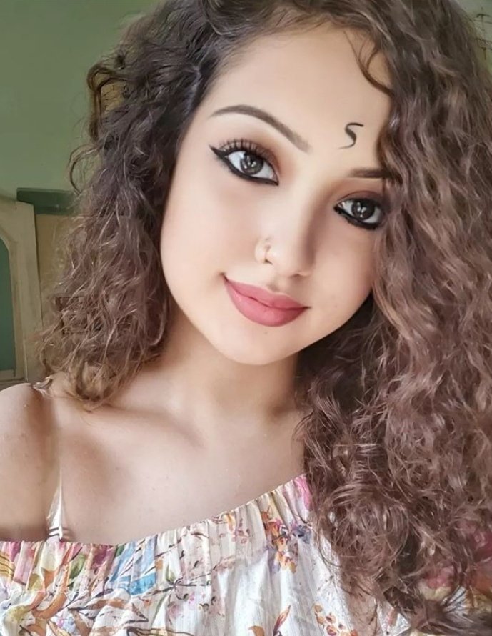 BhumiMishra8's tweet image. 🌷🌸🌸🌷

🌹☘️ये इश्क़ भी बड़ा 
           &quot;तिलिस्मी&quot; है...💞❣️

🌹☘️जो है.. वो है नहीं.. 
               जो नहीं है.. वही है...💞❣️❣️

शुभ प्रभात 🌷🌸