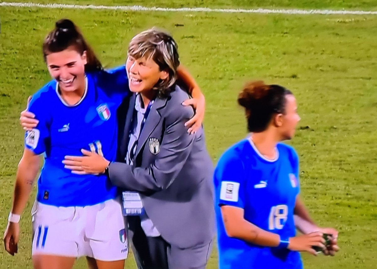 getyourbadge's tweet photo. Un onore avere accompagnato queste ragazze nella qualificazione ai mondiali 2023

It is such an honor to have accompanied these girls in their successful path at the 2023 World Cup qualifiers 

#Fifawomensworldcup
#figc
#itarou
#azzurre
#wingsgetyourbadge 
#accreditation https://t.co/eRfzgh1lY7