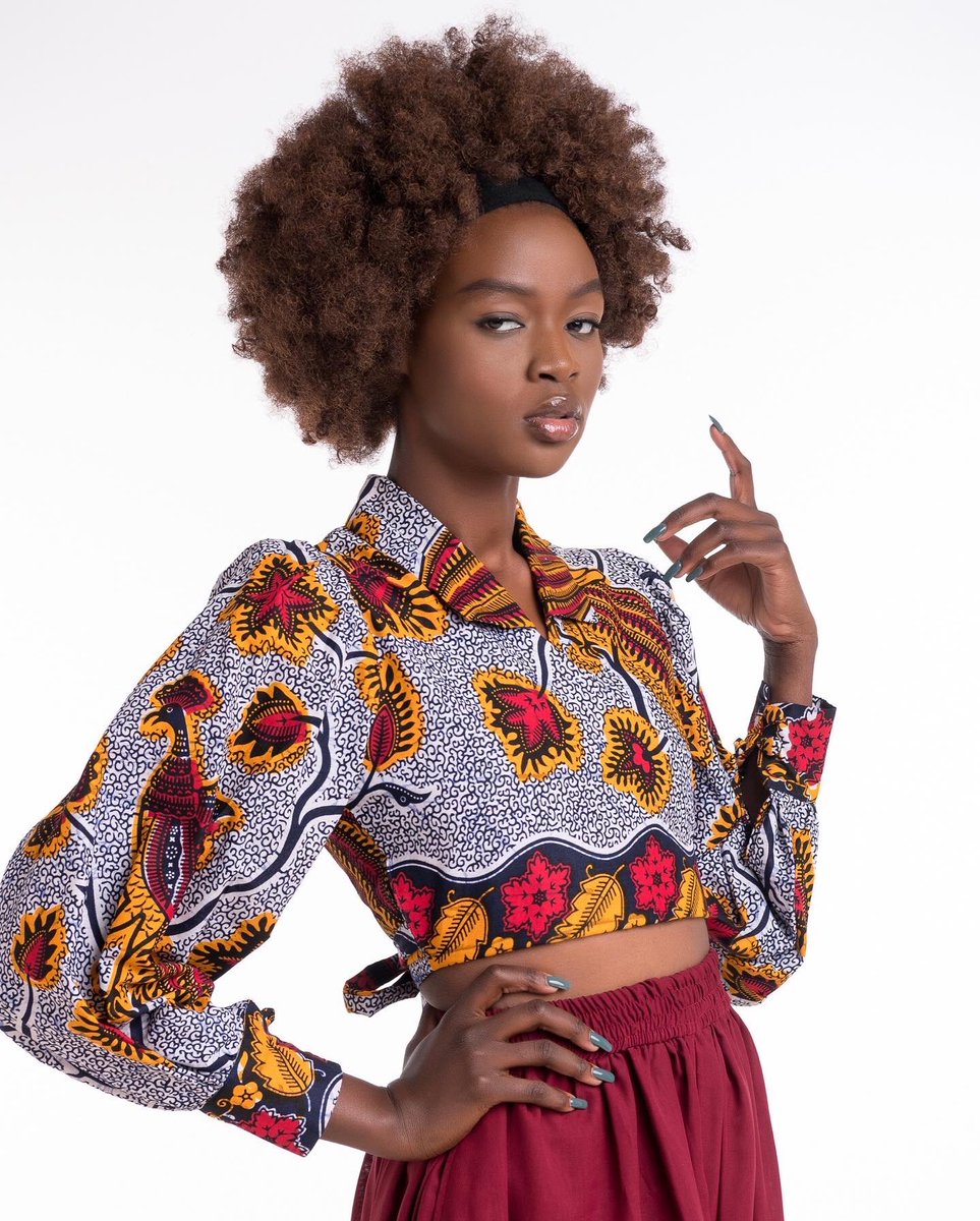 marishdesignsug's tweet photo. Implement a new day with a unique marish Afro urban style.

marish kitengi rap and tie tops available in different prints and sizes.

Size: small, large

Outfit: @marishdesigns
Make-up: @abiilux
Model: @diana

#newarrivals #marish #midweekstyle #afrourbanstyle #marishfashion https://t.co/P85MgnZtJa