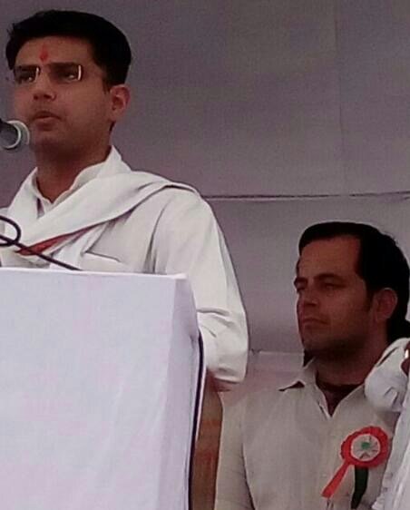 shankersachdev5's tweet photo. राजनीति में सबसे बड़ी ताक़त धैर्य की होती है और निश्चित रूप से यह सबसे बड़ी शिक्षा जो आपसे मिली है ...राजस्थान के स्वर्णिम भविष्य श्री सचिन जी पायलट को जन्मदिवस की शुभकामनाएं!!@SachinPilot 
@Team_SachinPilo https://t.co/XqD0HyRyQh