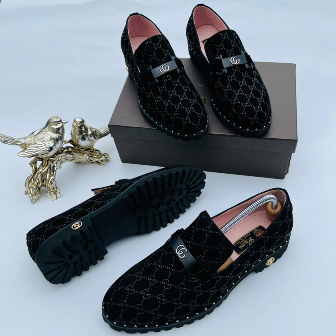 victori12263775's tweet photo. Where are the confident men?
#Mensfashion #menswear #mensstyle #menshoe #Shoes #shoelover #shoesaddict #shoe
Call or dm 08088098801 https://t.co/TgVTWlJK8U