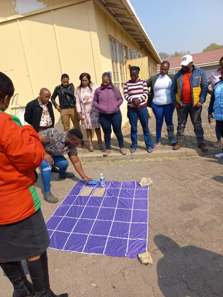_cosatu's tweet photo. #SADTU Free State is holding #Coding and Robotics Roll out program in Sasolburg and Bethlehem. @UNESCO @eduintAP
@EIRAFRICA @DBE_SA #TeachersDevelopment is a priority. https://t.co/rvaHJduJKS