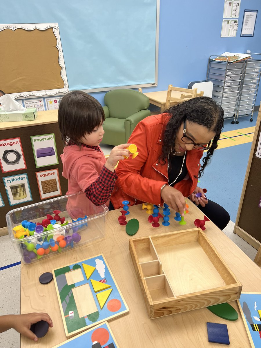 ACPSpreK's tweet photo. Dr. Kay-Wyatt thanks for coming to play with us today! It was such fun! @ACPSk12Supt @ACPSctll @ACPSk12 @ACPSECC https://t.co/dnPxaJOLC9