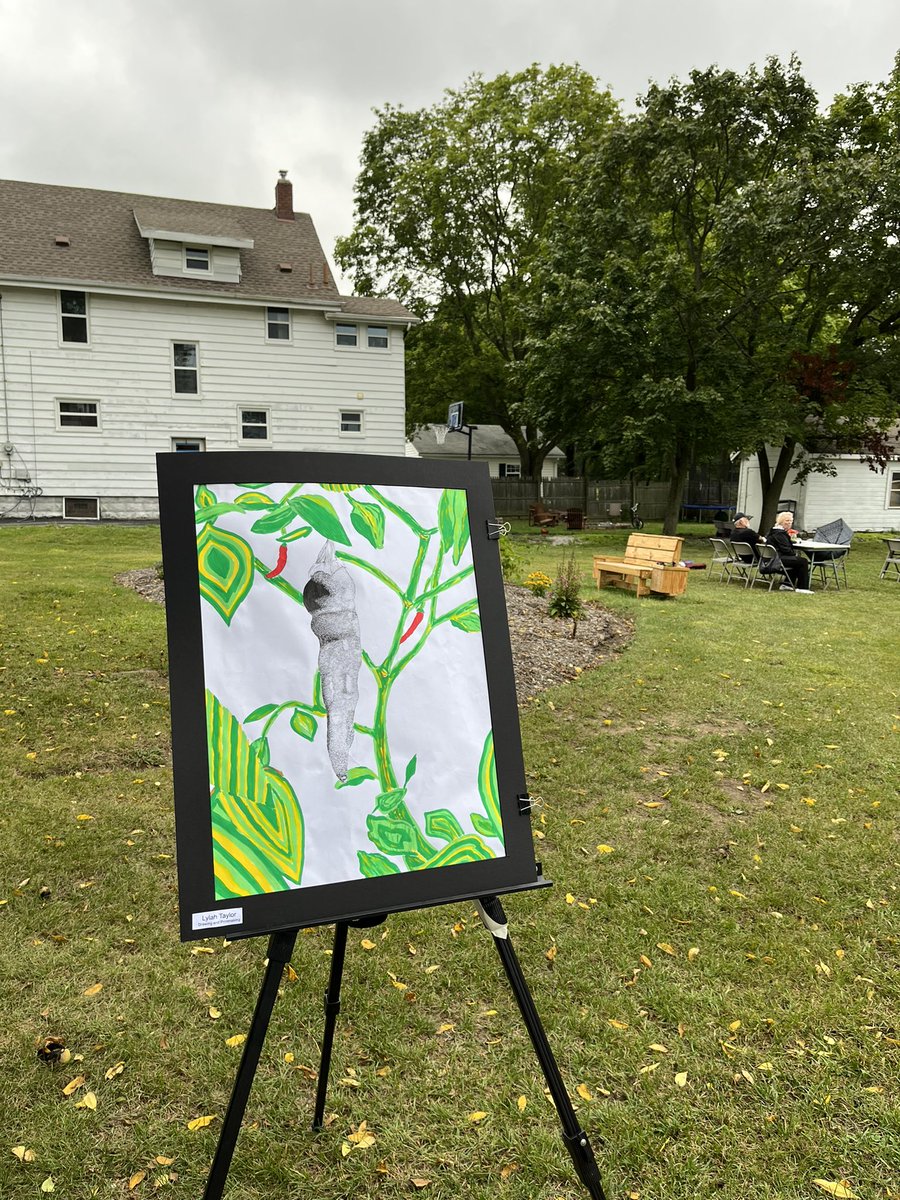 CFallsCurrKto12's tweet image. Tonight’s Fresh Farm Garden Party was a great combination of CF Talent - vegetation, art, music, and seating created and nurtured by our staff and students! @CFallsHS @CFBands @cfhsfutures1 @chefbillbailey