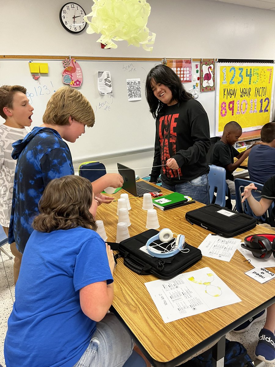 BeachyTeacher's tweet photo. Cup Stack Challenge No Hands!! @WoodchuckWorld @vbschools https://t.co/buQNZ7sfir
