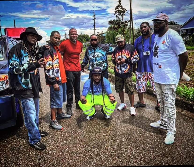 Reposted from @boxxamillion 6 Music Videos in 2 Days!! S/O these guys!!! (L-R) <a href="/xitonly/">X-it Only</a> • @tonethestormrider2018 • @lordnexusneville • @boxxamillion • <a href="/shawdebanx/">Shawde Banx</a> • @876selektamusicengineer • #Mal • @slickdubble07 [ @4orhorsem3n ] #UAP #4HM #4oRHorseMen  #4oRHorsem3n.Com