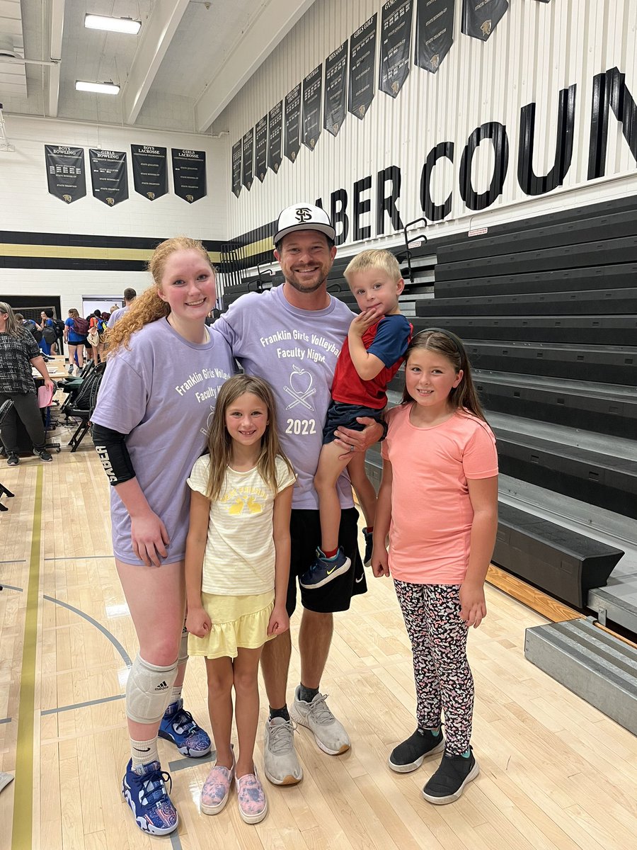 Steve Drobot tweet media