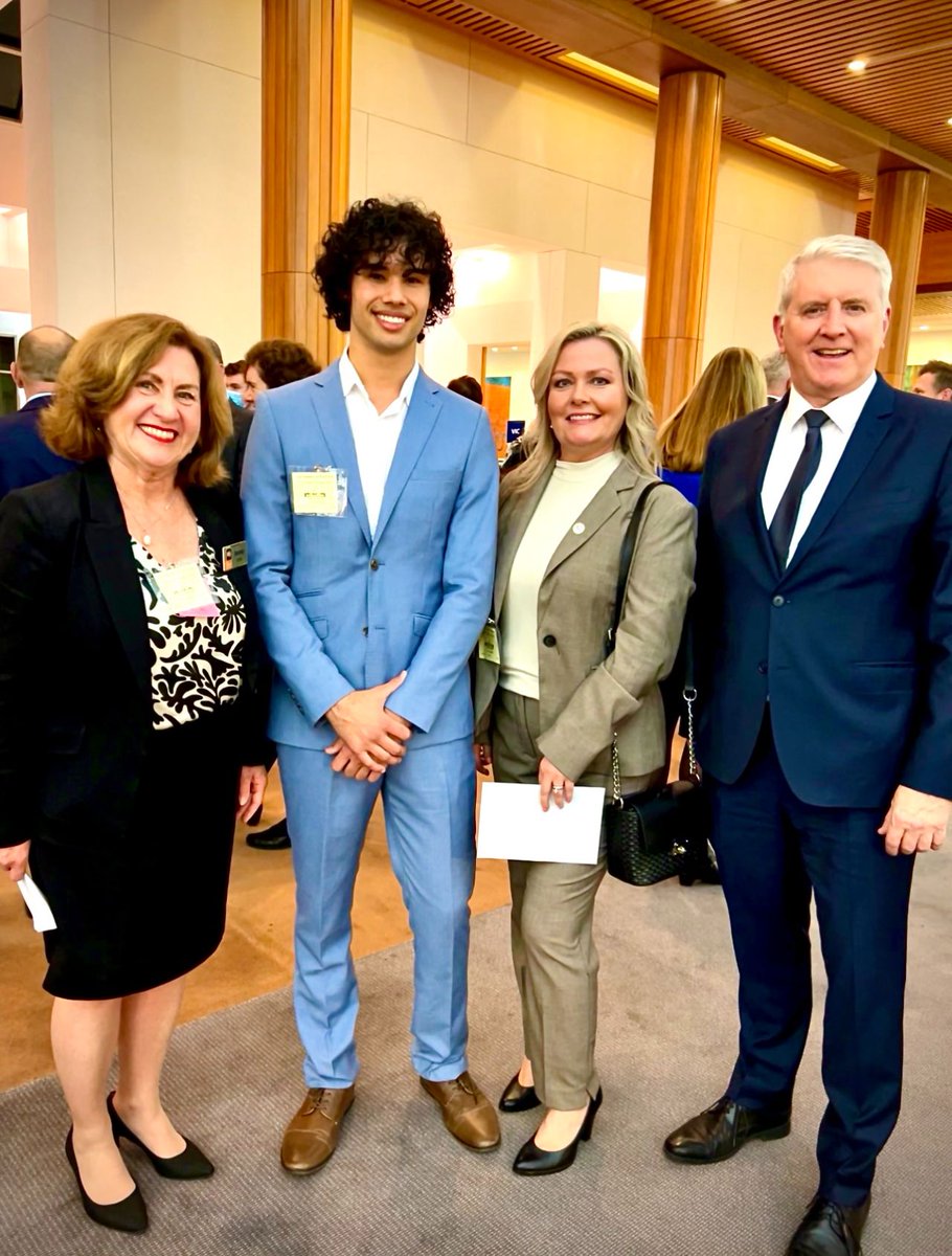 Hon <a href="/BOConnorMP/">Brendan O'Connor</a> joined us at #TAFEmeetsParliament as a speaker. CIT student Rei and TAFE NSW student Kade also shared stories of how TAFE helped them succeed in the event. 

Pictured below: Jenny Dodd <a href="/doddjp/">Jenny Dodd</a> CEO, TDA; Kade King; Rei Edge; Hon Brendan O'Connor.

#POWEROFTAFE