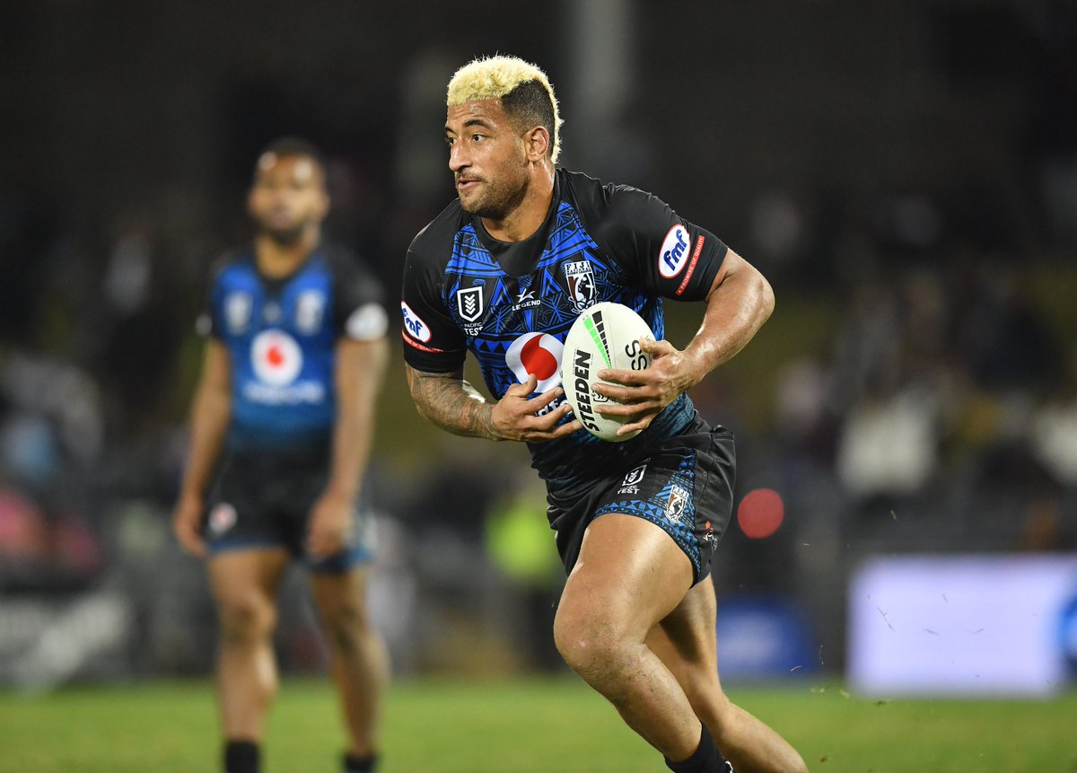 IntlRugbyLeague's tweet photo. Api Koroisau, Viliame Kikau, Maika Sivo and Reagan Campbell-Gillard headline a star studded Fiji Bati squad named for the World Cup. 🇫🇯
📰https://t.co/mtiQUxDixv
@RLWC2021 @Fiji_RL @Kangaroos https://t.co/w1HXmBINVt