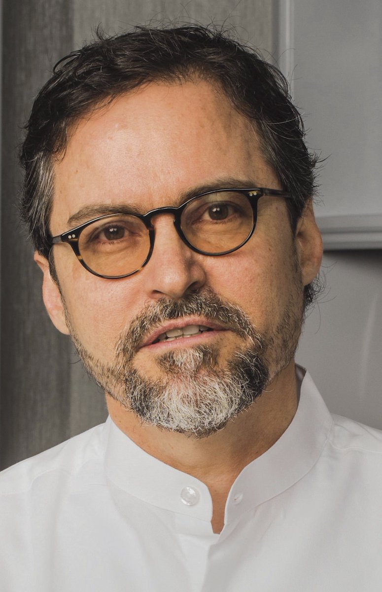 abrahamicallies's tweet photo. “The weak are dominated by their ego, the wise dominate their ego, and the intelligent are in a constant struggle against their ego.”
― Shaykh Hamza Yusuf @sh_hamzayusuf https://t.co/OpCHfLcHly