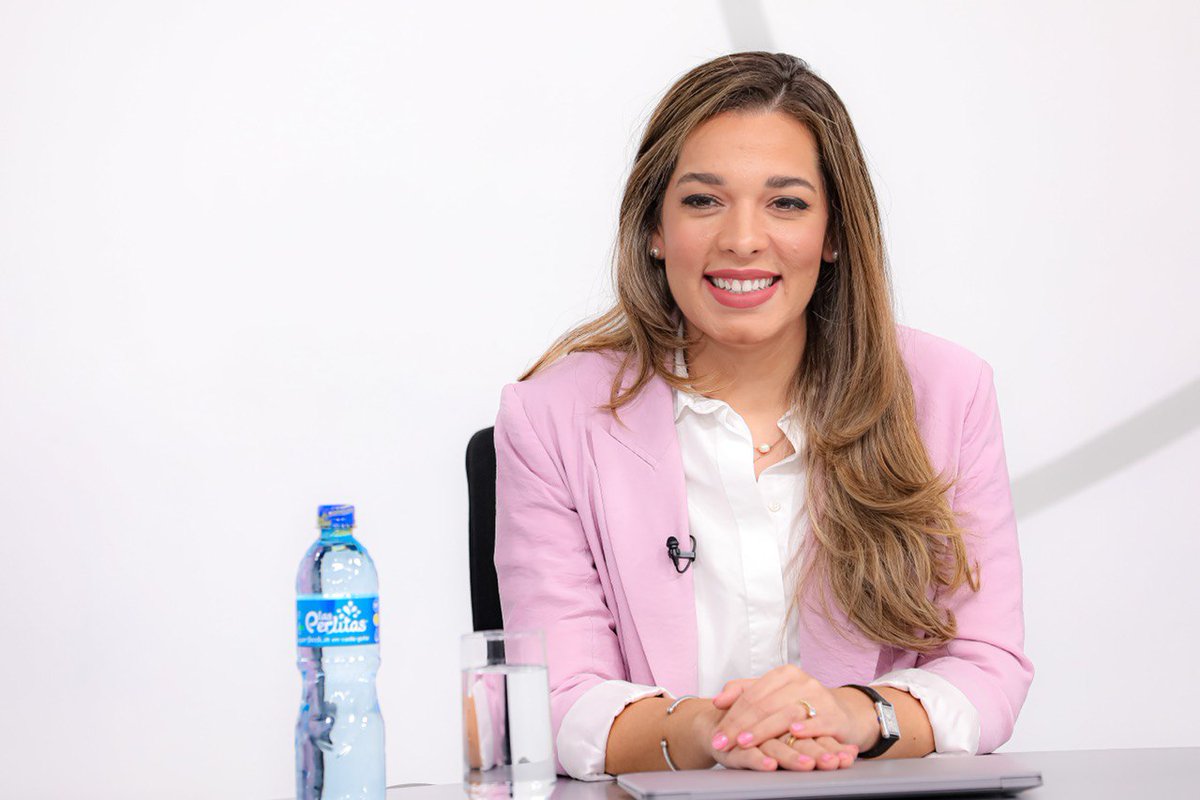 secretar-a-de-prensa-de-la-presidencia-on-twitter-entrevistaenvivo