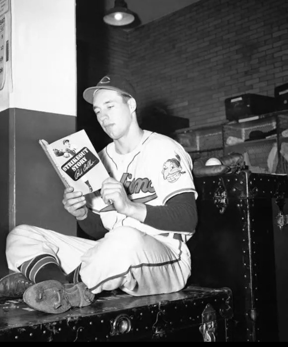 VanderlansJim's tweet photo. A #ClassicShot 📸 ✨ ... Bob Feller
#MLB #Cleveland #ForTheLand https://t.co/O4AvrJOfbw