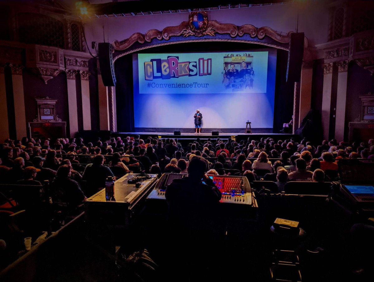 KevinSmith tweet media