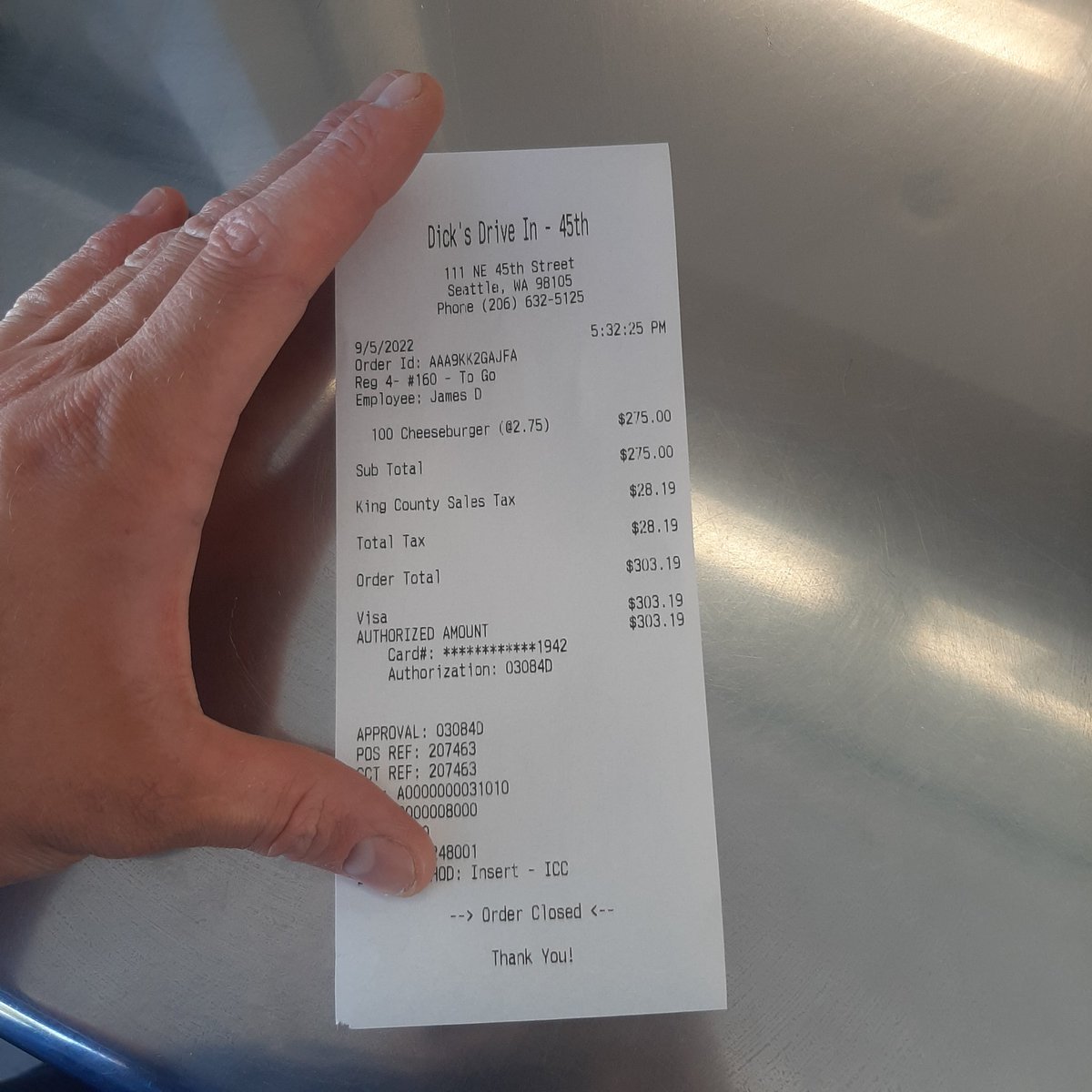 FreeFoodUD's tweet photo. We had a good service yesterday! We served Dicks burgers ( they suck but we had to get 100 portions of something at the last minute and things are closed on labor day), drinks, and cigs! Heres the receipt for the burgers! https://t.co/e7SH9IVrBG