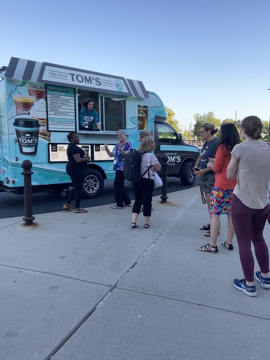 Emily Schutte tweet media