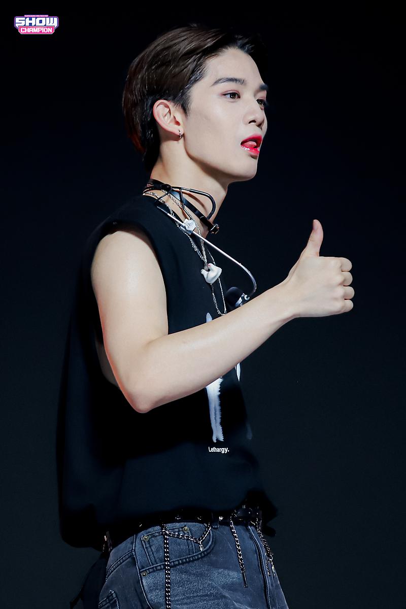 📸 | "Without You" fotos de Show Champion 

#배진영 #BAEJINYOUNG