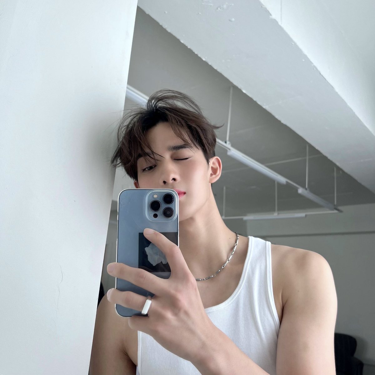 📸 | TWITTER 

🤍por siempre joven🤍

#배진영 #BAEJINYOUNG