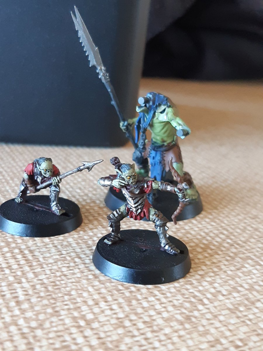 DanTheGreatGam1's tweet photo. #LunchHammer hits again as we paint some more of the mean and the green!
#MESB
#AgeofSigmar https://t.co/jLtRLTwh7f