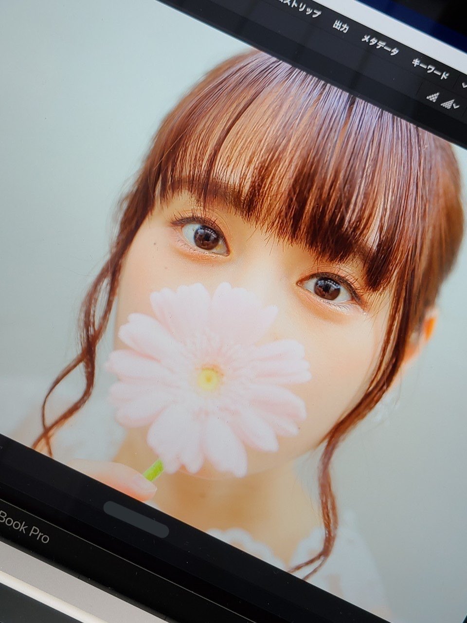 前田 佳織里 小学生のころこんな感じでツツジの花の蜜吸いながら帰ってたよ ツツジおいしいんだよね 写真は前の声優パラダイスさん撮影のときの T Co Gcapwql0ow Twitter