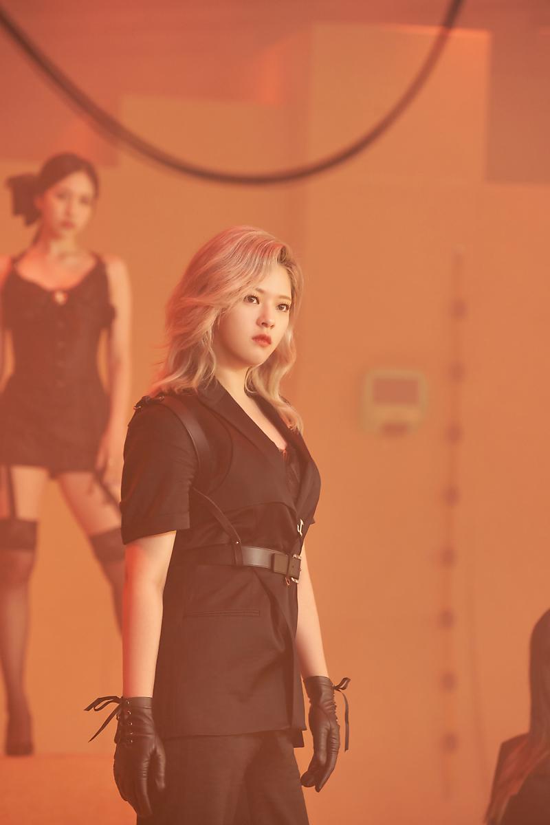 _jeongupdates_'s tweet photo. Oh god https://t.co/gXx9kMP6q2