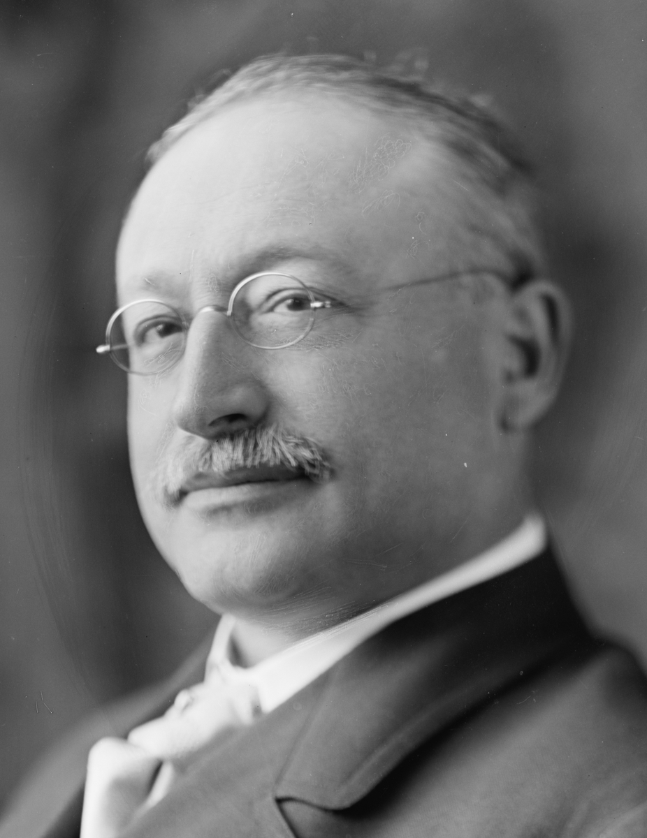 mtracey's tweet photo. Addendum: Victor Berger, the first Socialist ever elected to Congress, was prosecuted under the Espionage Act -- for seeking to "hinder and embarrass the Government"

It may have come to your attention that Donald Trump is also currently being investigated under the Espionage Act https://t.co/QEaP7PBjgR