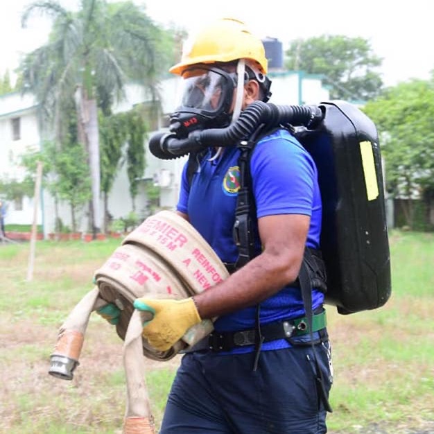 CoalIndiaHQ's tweet photo. A 10 member rescue team of Western Coalfields Limited will represent Coal India Ltd. at the 2022 International Mine Rescue Competition to be held in Beaver, West Virginia, USA from 10 to 16 September 2022. 
#atmanirbharbharat https://t.co/gCE5ueU53I