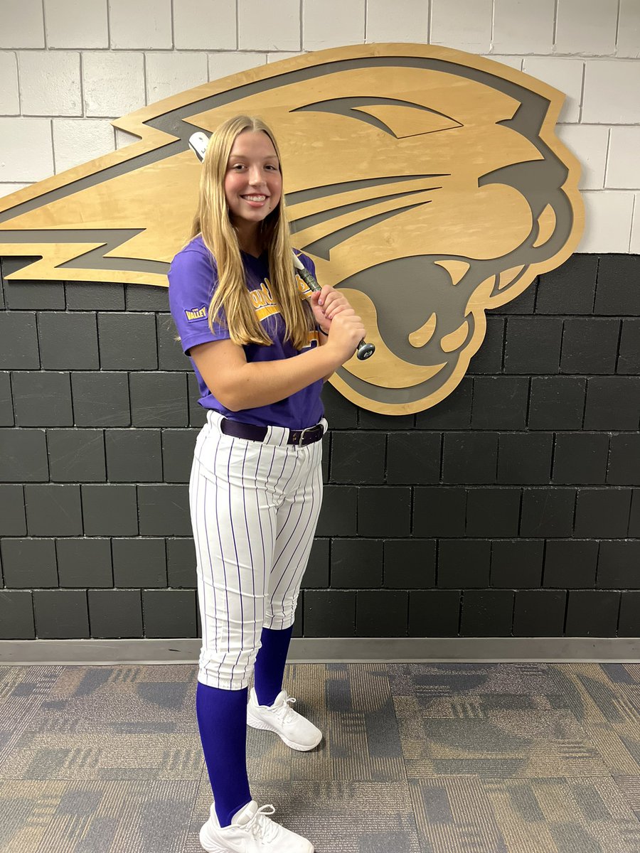 jennachase2024's tweet photo. Thank you so much to @UNISoftball for the visit! I appreciated getting the opportunity to talk with you and your players and seeing campus! Go Panthers!💜💛@CoachMWright3 https://t.co/EuETGX95by