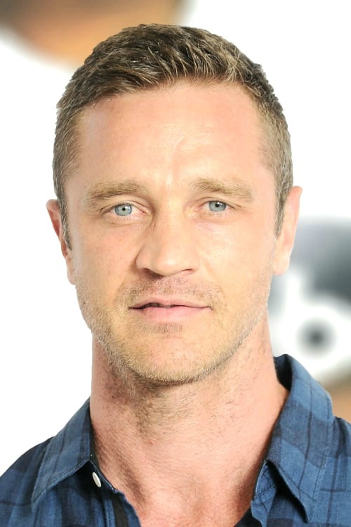 Happy Birthday Devon Sawa  I Liked You In Final Destination (2000) Alex Browning & Idle Hands (1999) Anton Tobias. 