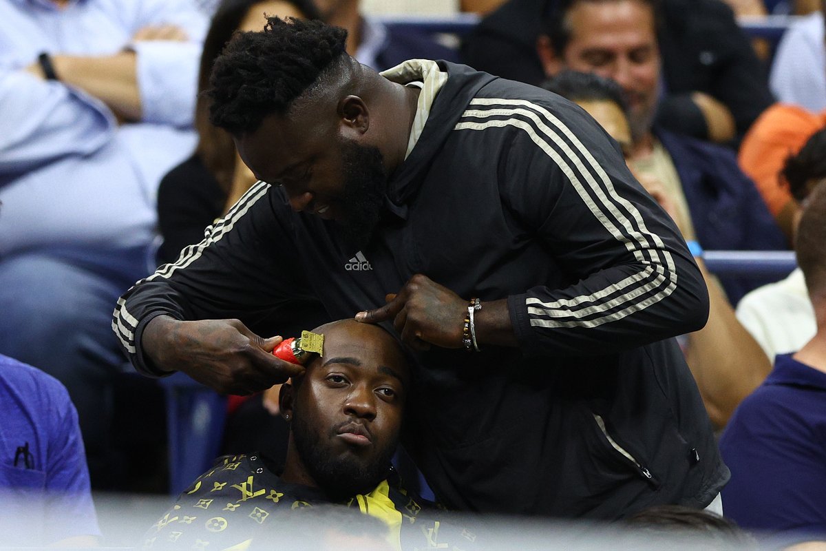 Tennis's tweet photo. Anything Goes. 

@Jidion6 | #USOpen https://t.co/JuQ704DZ2V