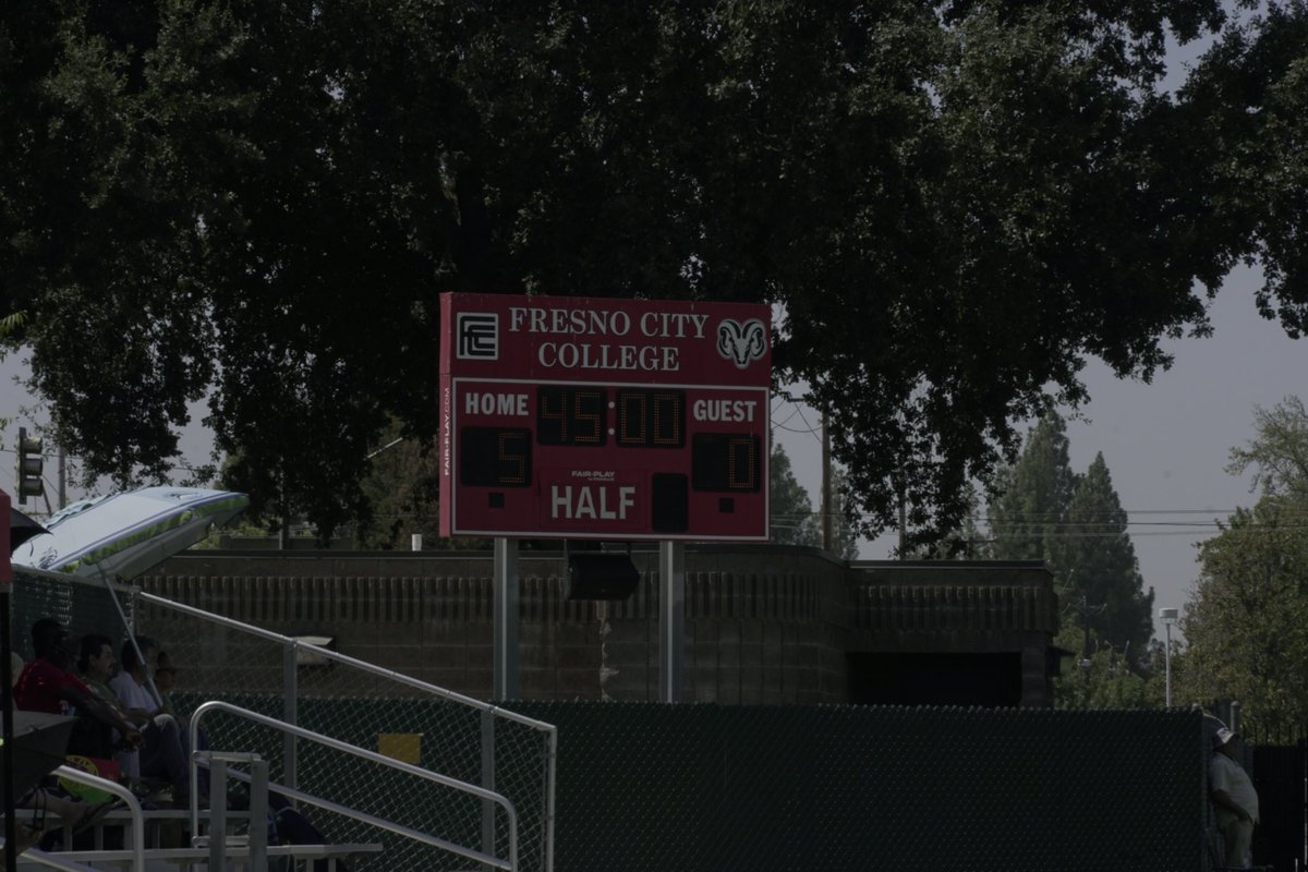 ericguava1's tweet photo. clean sheet on home opener ✅
DALEEE CITYBOYZZ #graciasdios @FCCMensSoccer https://t.co/90WQRgWmoy