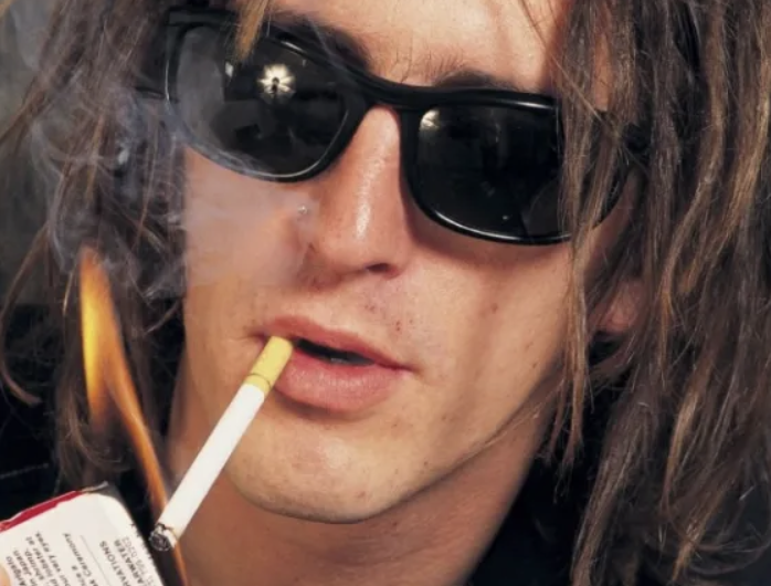 Tourmate reveals interesting claim about Izzy Stradlin gnrcentral.com/2022/09/01/tou… #izzystradlin #gunsnroses #duffmckagan #slash #smkc #axlrose