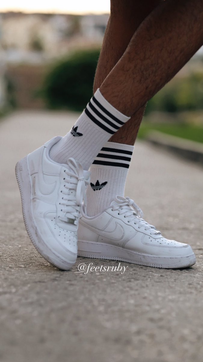 FeetsRuby's tweet image. Retweet and I’ll send you another picture from this 🥰