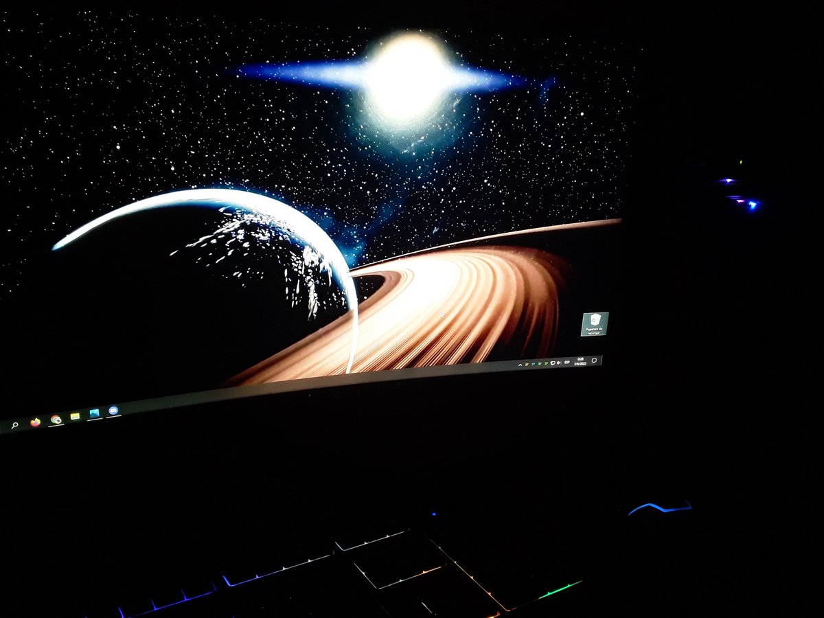 Alicspaces's tweet photo. @Lucc_Arti ¡Gracias por el wallpaper genio! https://t.co/BmucTzlYKa