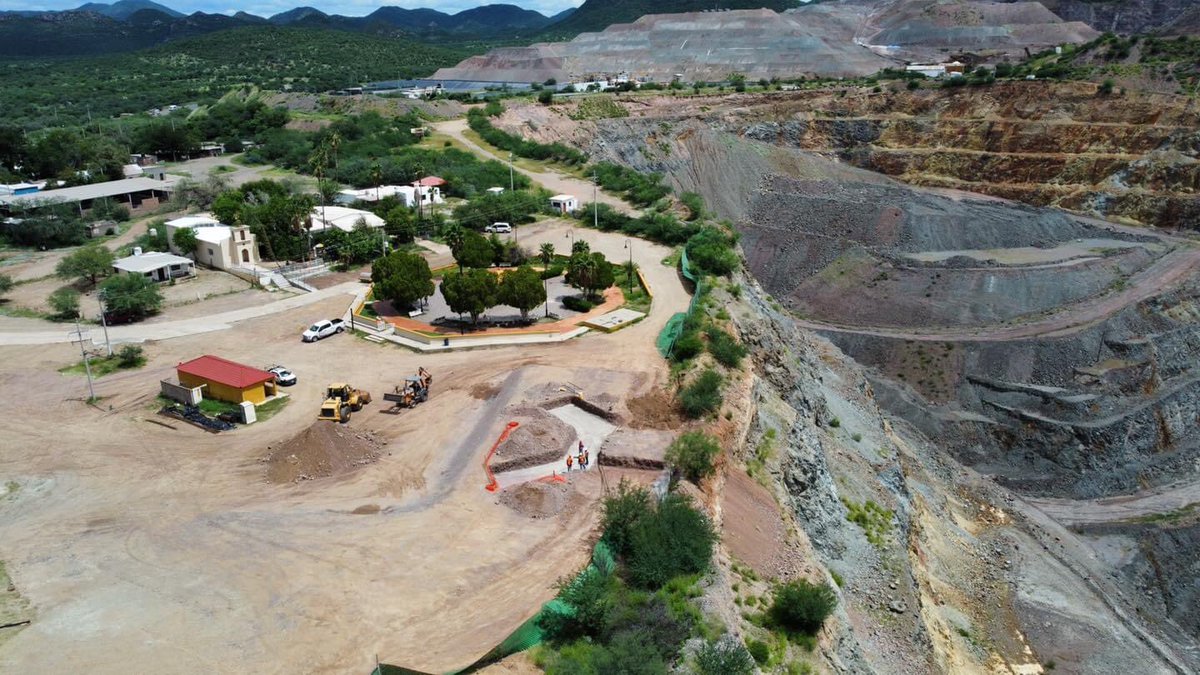 marcos_platt's tweet photo. Hoy presentamos el Plan Maestro de Desarrollo Turístico y Económico para #LaColorada, que contempla un mirador escénico, rutas de hiking, letrero monumental, entre otras obras estratégicas.

Agradezco a @Argonaut_Gold, #Construplan y #Solemsa por sumarse a este gran esfuerzo.

🐴 https://t.co/6mDnJ7mLeM