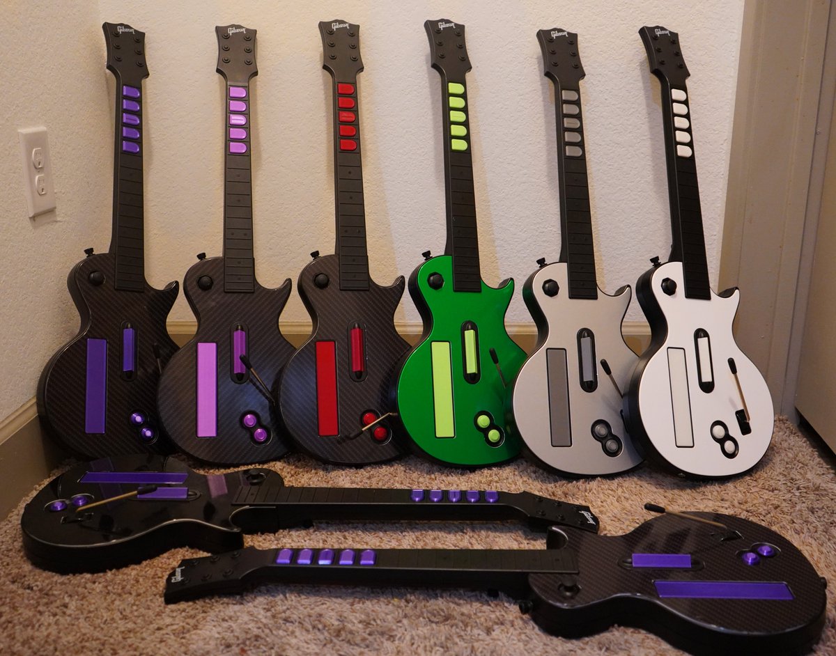 CCRedOldAccount's tweet image. My New Custom Les Paul Wii-Based Mods are finally Done! 
RJ-11 -&amp;gt; USB - B custom designed boards, Tilt Accelerometer Support, Mech Frets, Professionally CNC Cut Vinyl Wrapped Faceplates, 3d Printed Parts