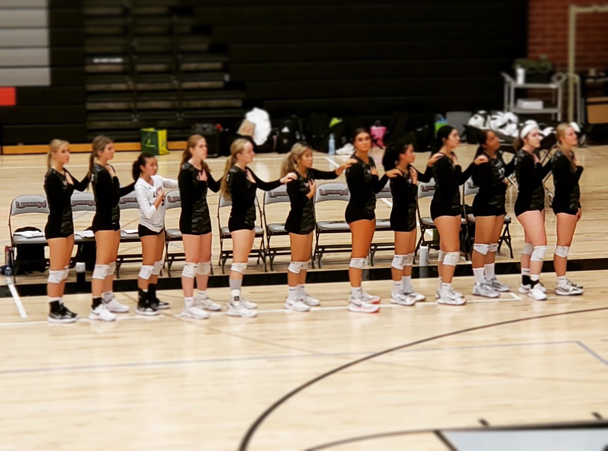 UnionTitanVB's tweet photo. First game of the season was a WIN against a solid Tumwater team! Next match is Thursday AT Mt. View #UWill #webeforeme #abovetheline https://t.co/kCa8xrW7EB