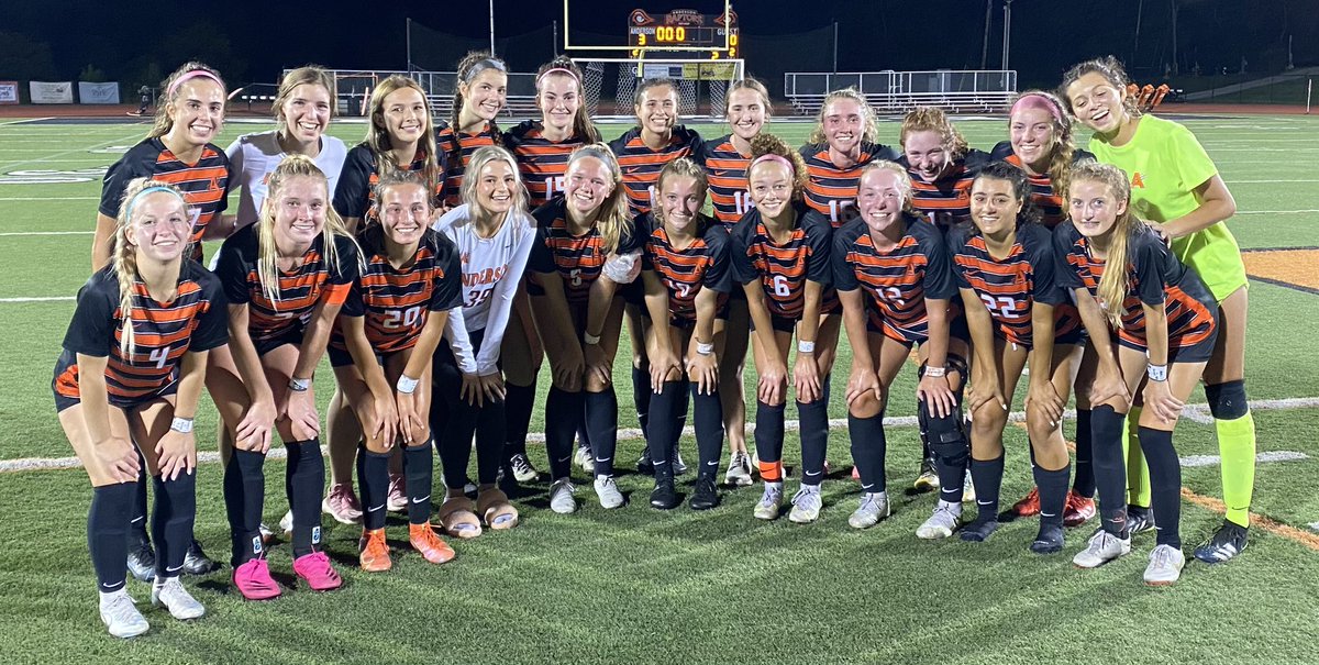 AHSRaptorsAD's tweet photo. HUGE SHOUTOUT of CONGRATS to our @AHSWomenSoccer TEAM for defending our HOME turf at @AndersonRaptors by playing a SPECTACULAR all around game &amp; earning the 3-0 WIN over Kings!!! GREAT JOB!!!
#AHSisPROUD #AHSisFAMILY https://t.co/pC534Leq0J