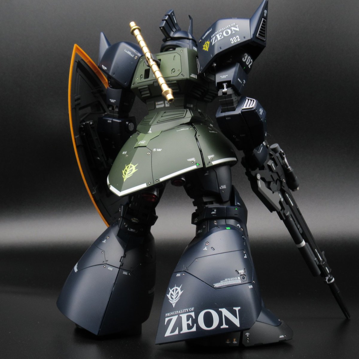 MG シャア専用ゲルググをガトー専用ゲルググとして製作しました MG シャア専用ゲルググをガトー専用ゲルググとして製作しました