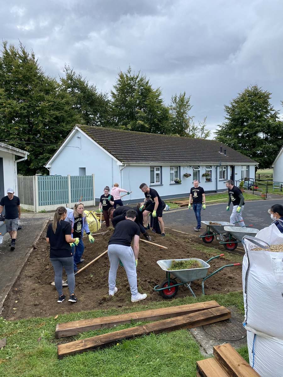 spaces_outdoor's tweet image. Thank you @IrishDistillers Jameson Experience Bow St Team for building a new garden for @Peamount_Health residents Mary and Pat - delighted to add our professional guidance with our pals from @DifferenceDays #givingback #differencedays