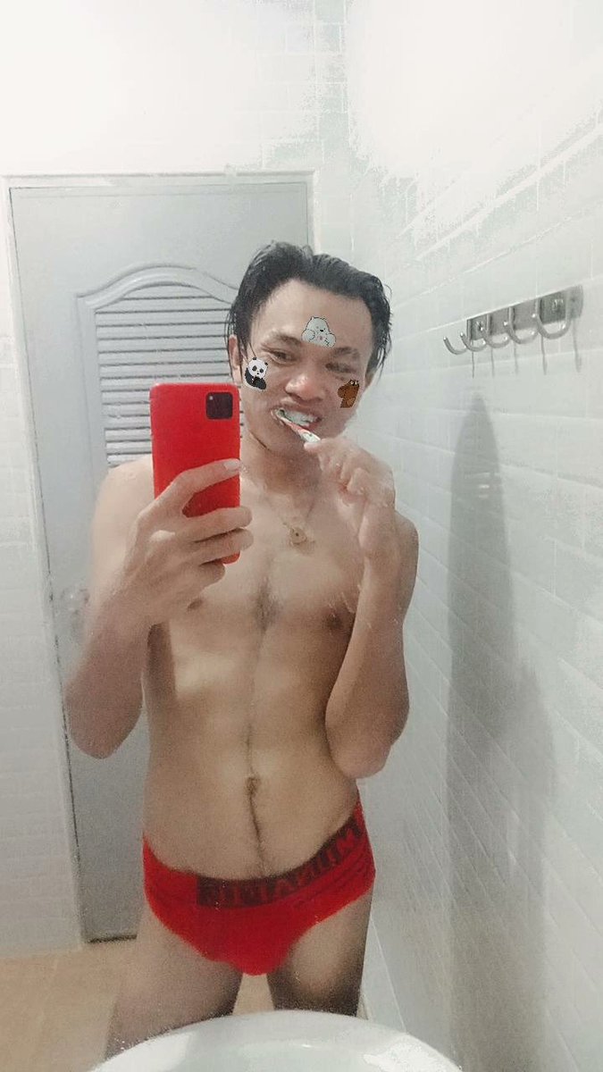 sagett101's tweet photo. อาบน้ำไป��หนดี #ร้อยเอ็ด #เกย์รุก https://t.co/GUKW0IXlAo