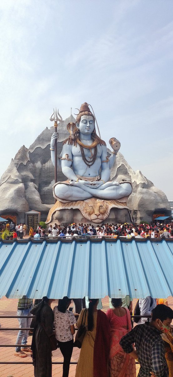 roal_r's tweet photo. Har har mahadev 🚩🚩 https://t.co/6pox4BT0Ms