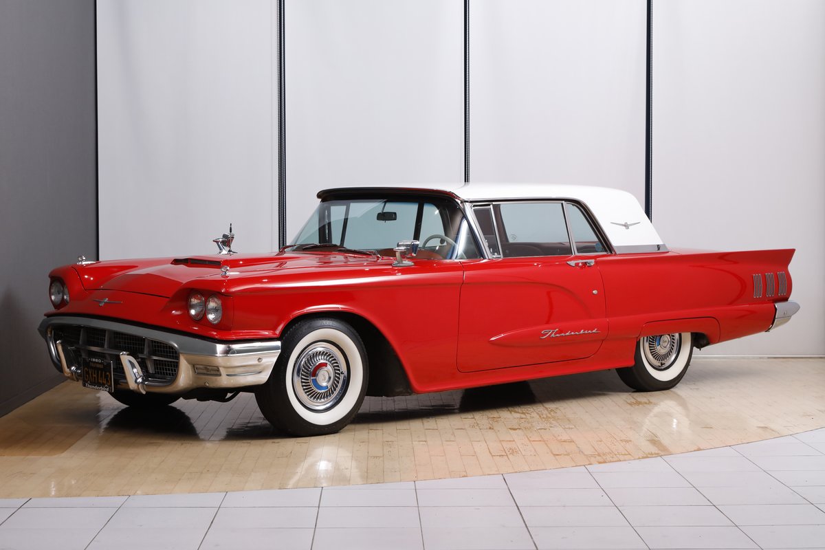 REALSOURCE2004's tweet photo. 1960 Ford Thunderbird is now on sale. Please inquire about the price.

1960年式フォード・サンダーバード販売中。価格はお問い合わせ下さい。 https://t.co/I6JkEvK7lG