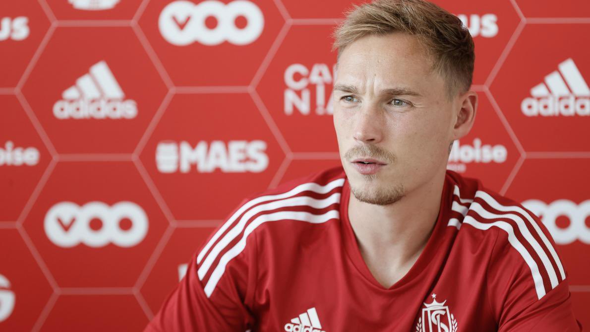 TwittosTommy's tweet photo. Jacob #Barett-Laursen 🇩🇰

Le latéral gauche danois rejoint les rouches ❤️🤍 contre 750K € en provenance de l’Arminia Bielefeld 🇩🇪 https://t.co/q3Ml2WEdTg