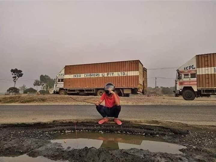 Trolldravidyas's tweet photo. No helmet 1000��� fine!
What about the fine for officials who made such roads? My vote only for whomever bring this fine charges against corrupt government officials #copypastetweet https://t.co/ola39fHKR5