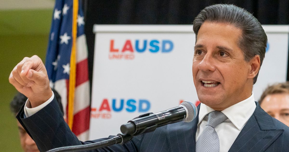 MKCyberServices's tweet photo. Cyberattack Prompts Los Angeles School District To Shut Down Its Computer Systems https://t.co/YzaxpufxRH https://t.co/K8xCw2awK1