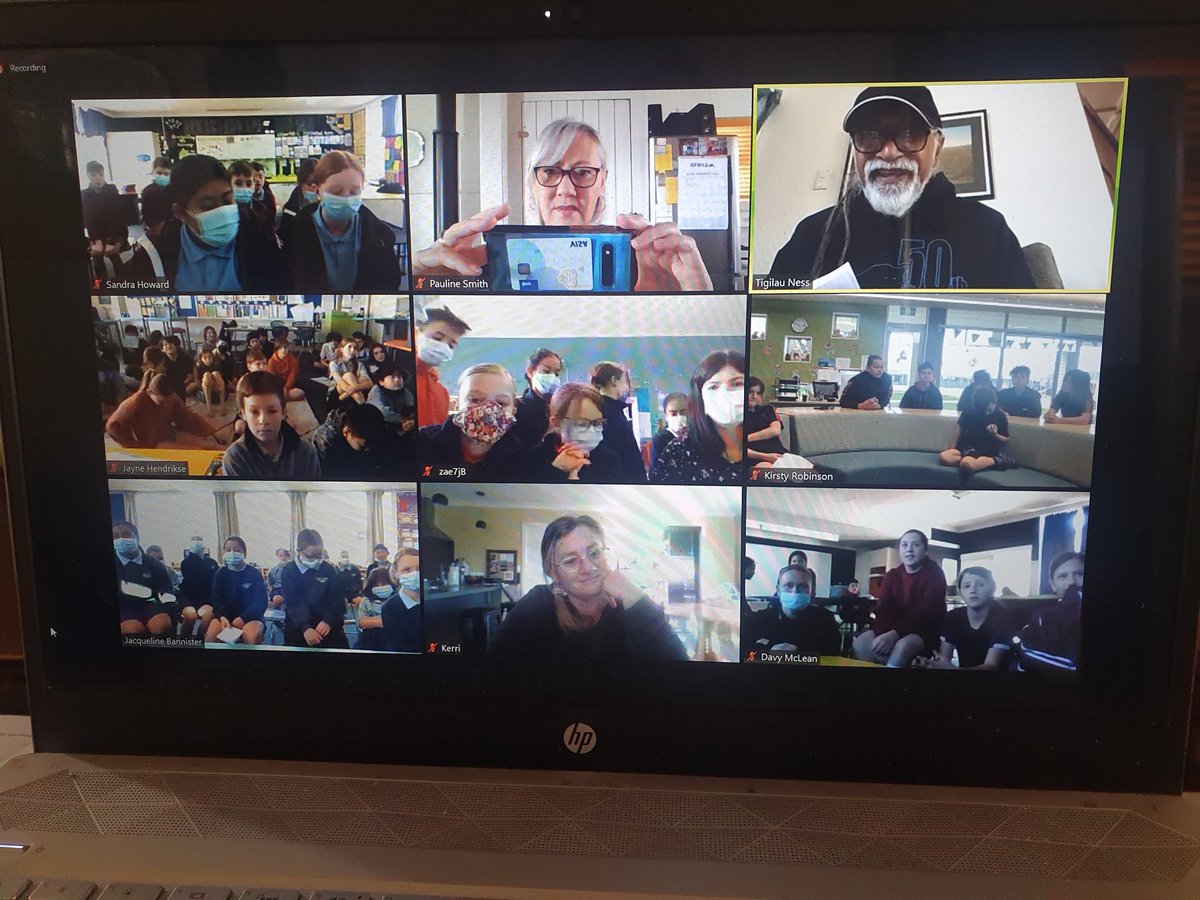 Kerri Thompson tweet media